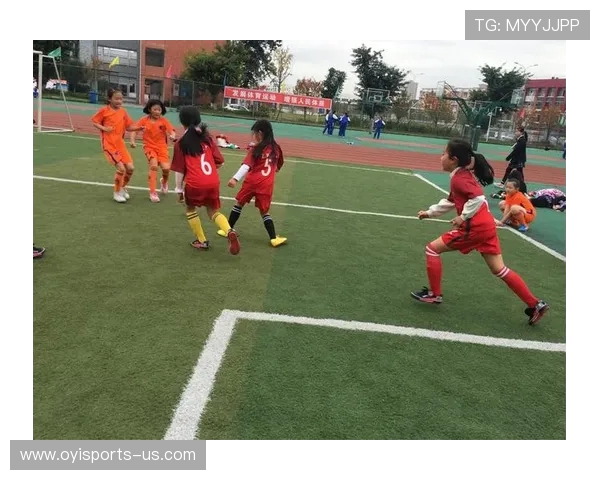 绿茵场上的激情碰撞与战术博弈深度解析