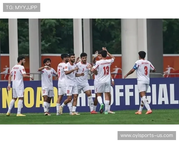 亚洲杯激战正酣：各国球队拼搏进军四强，赛事精彩纷呈